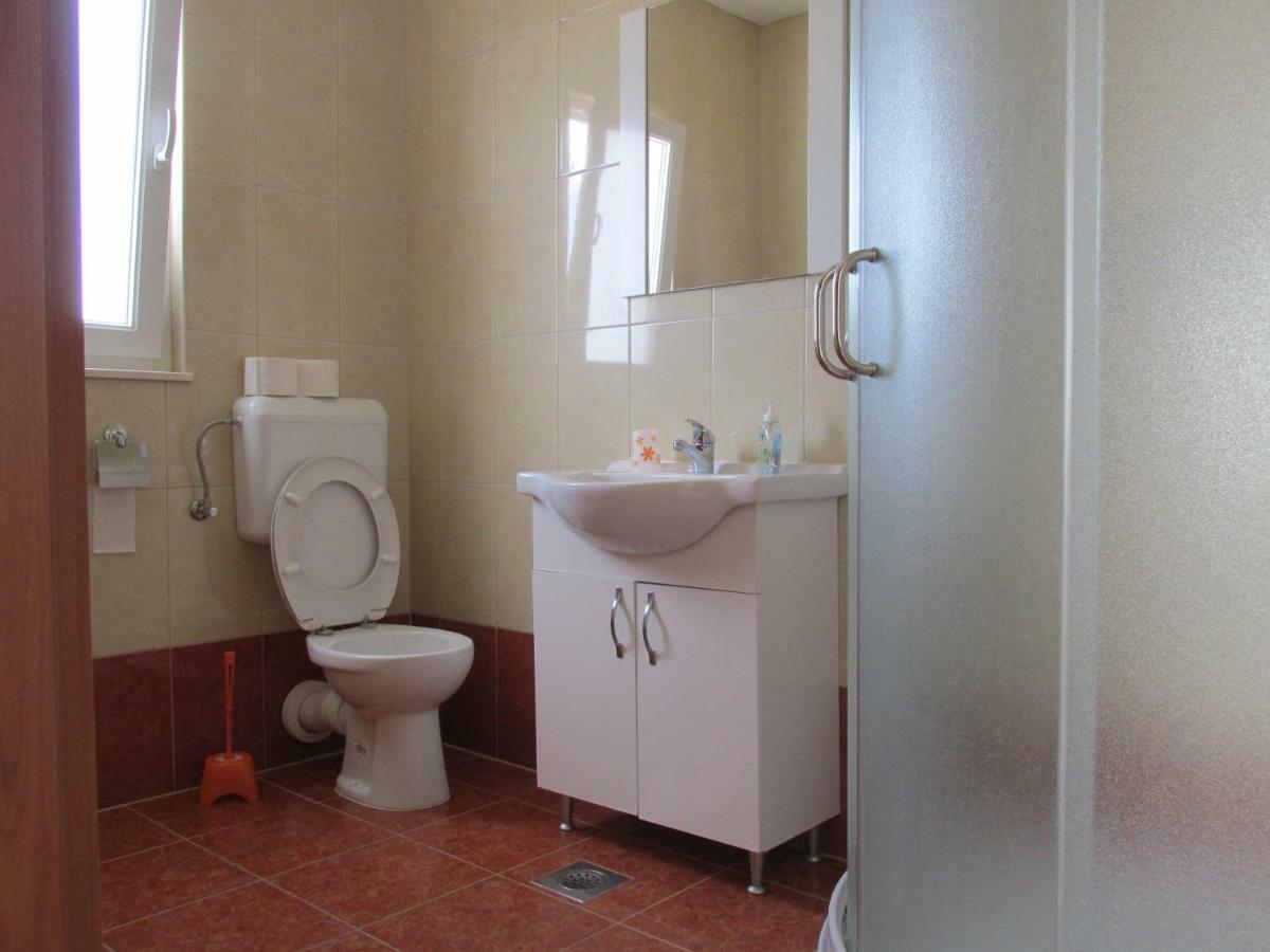 Sunny Apartman Pajdek Sevid Exterior photo