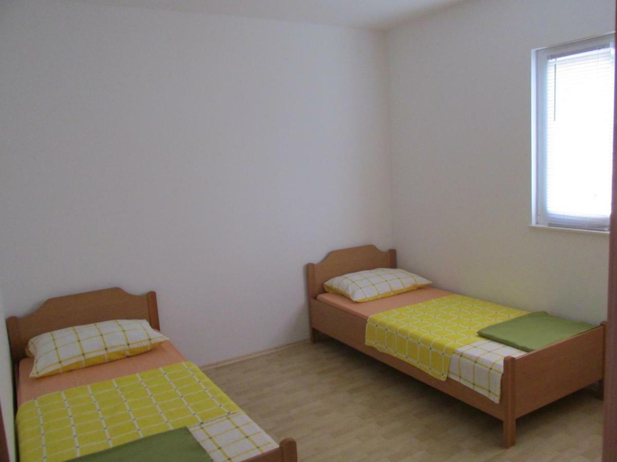 Sunny Apartman Pajdek Sevid Exterior photo